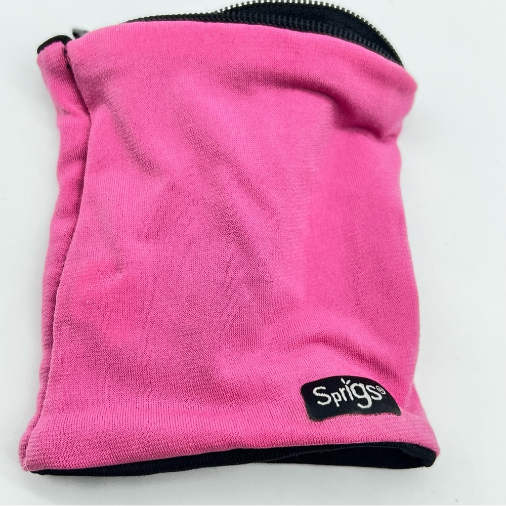 Sprigs Banjees Reversible Pink/Black Travel/Exercise Wrist Wallet Zippered Top